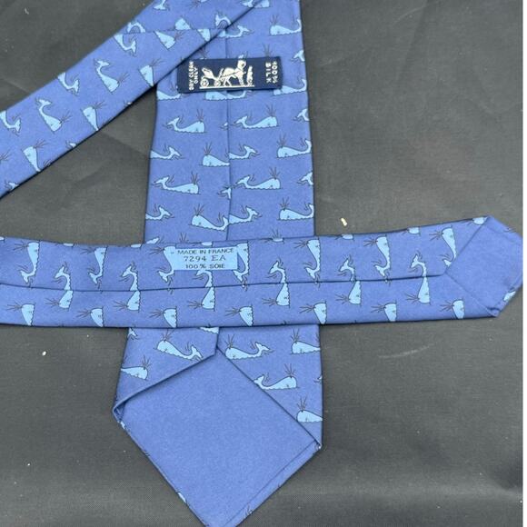 Hermes Royal Blue & Off-White Whale Ocean Print Silk Necktie 7294 EA - Picture 2 of 7